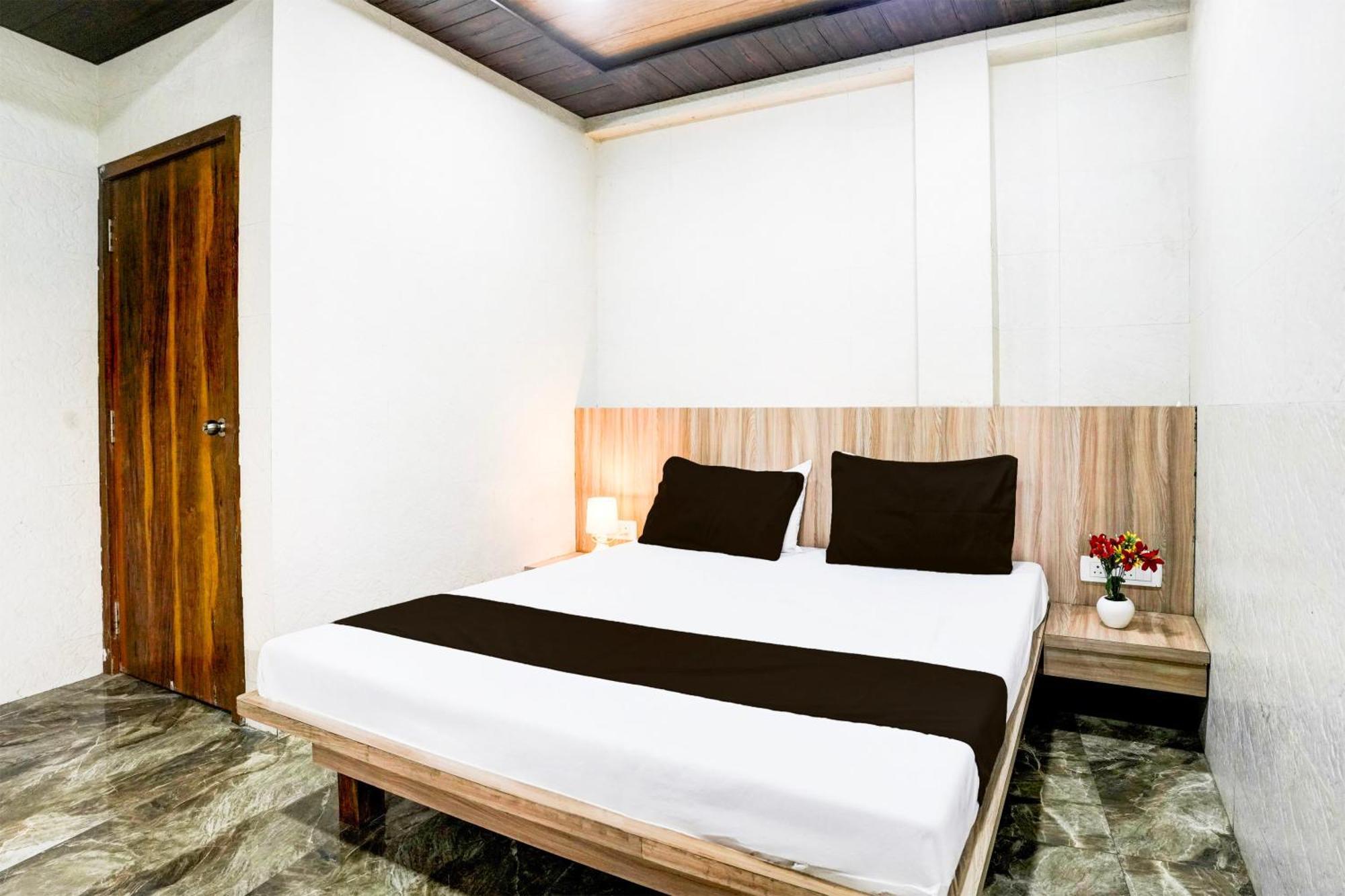Super Hotel O Dombivali Formerly Pk Lodging Dombivli Экстерьер фото